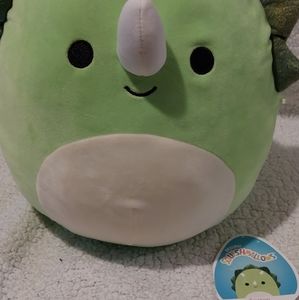 Tristan BNWT Squishmallow dinosaur